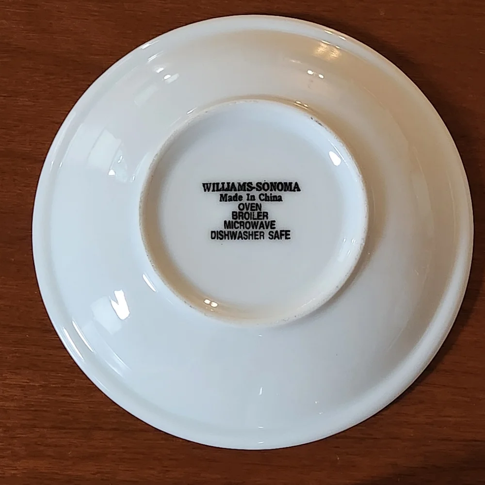 Vintage Williams Sonoma White Cups & Saucers – Set of 6 – Pantry Essentials Mark